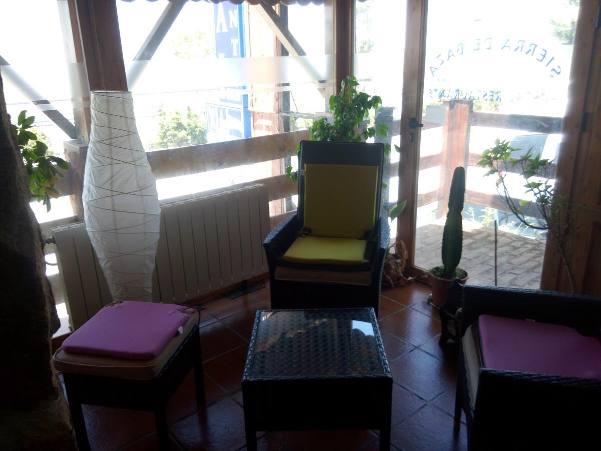 Hostal Sierra De Baza Exterior photo